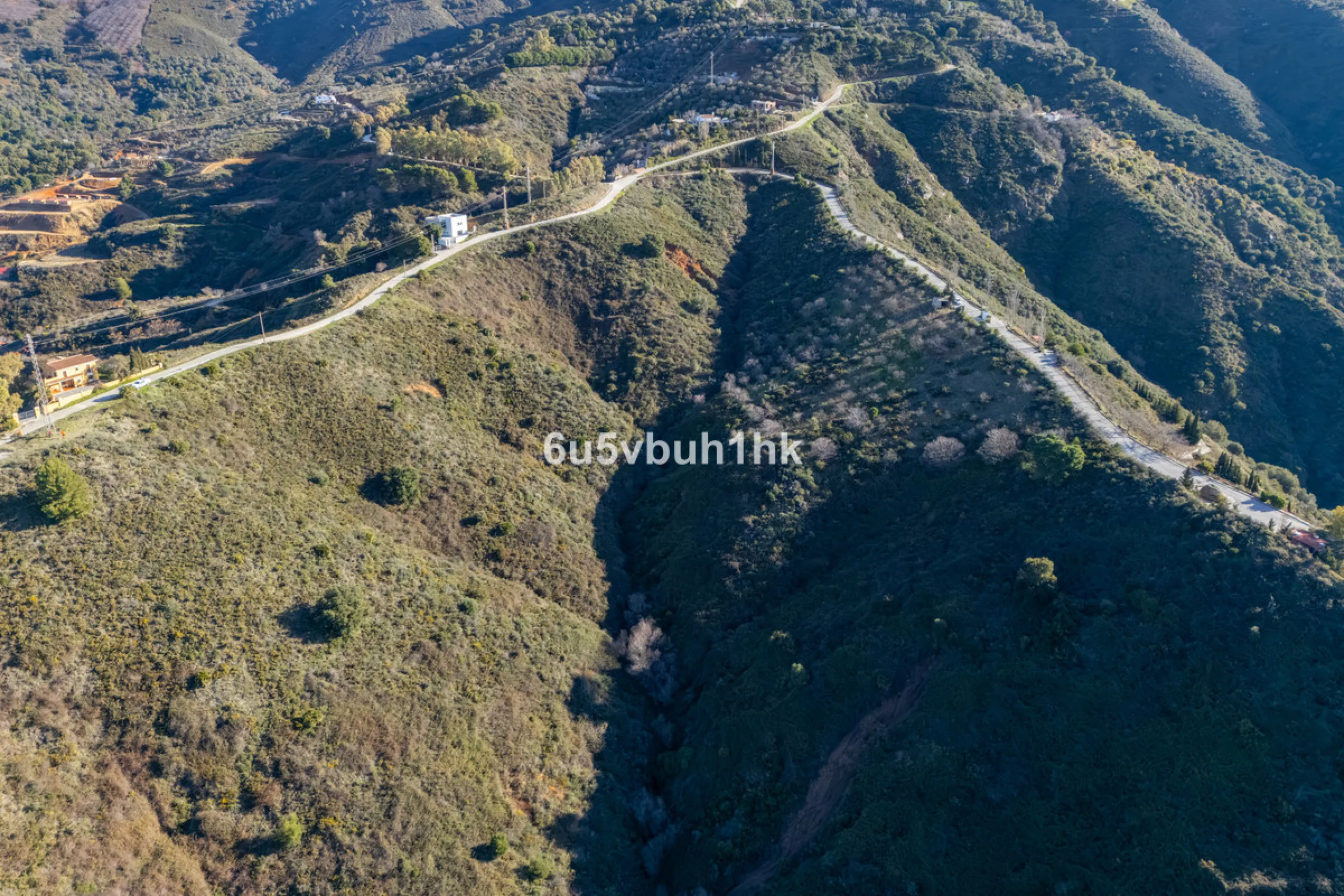 Plot - Land в продаже в Ojén, Málaga. Площадь участка 76727 м²