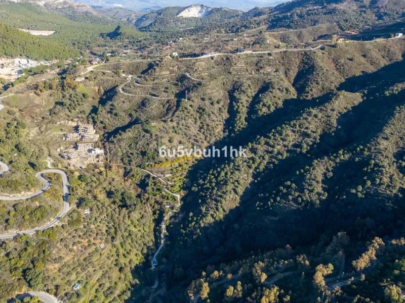 Plot - Land в продаже в Ojén, Málaga. Площадь участка 76727 м²