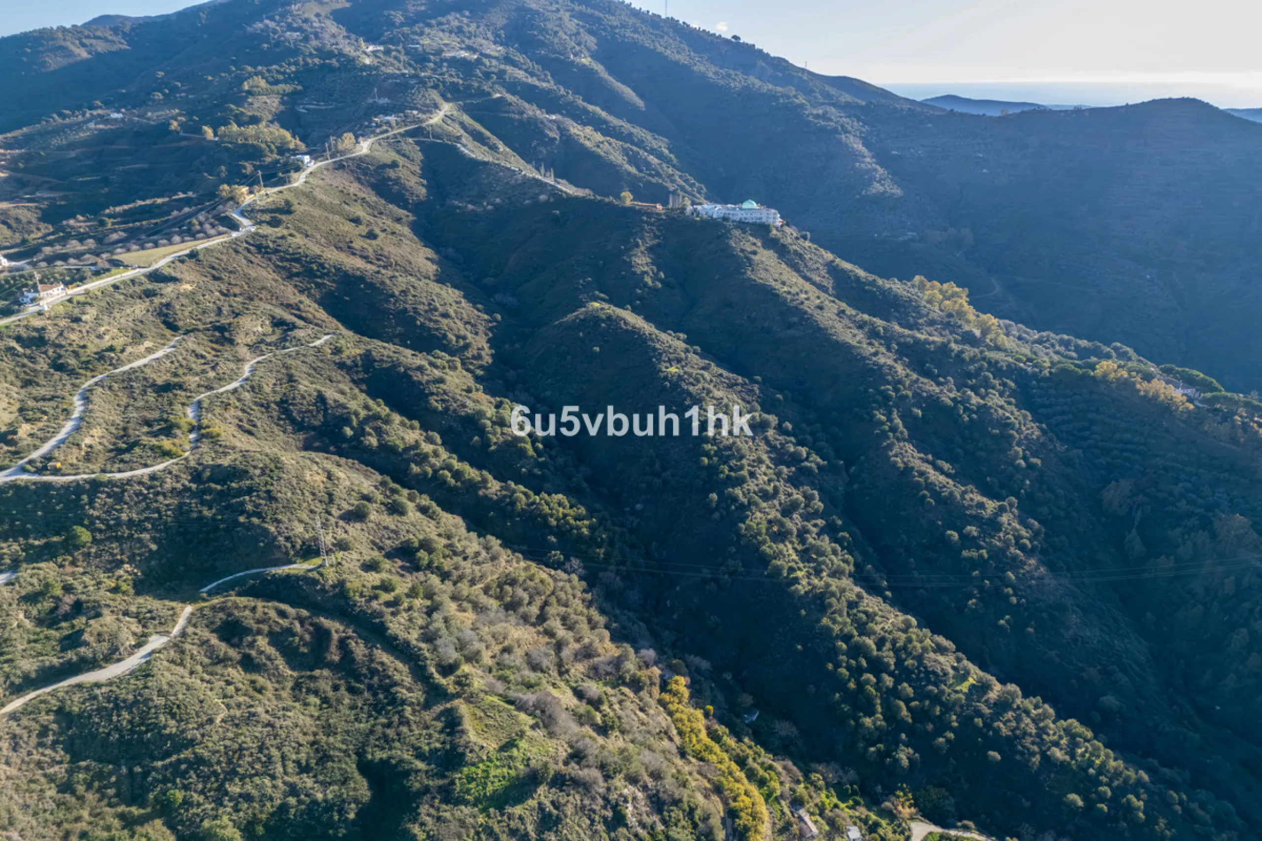 Plot - Land в продаже в Ojén, Málaga. Площадь участка 76727 м²