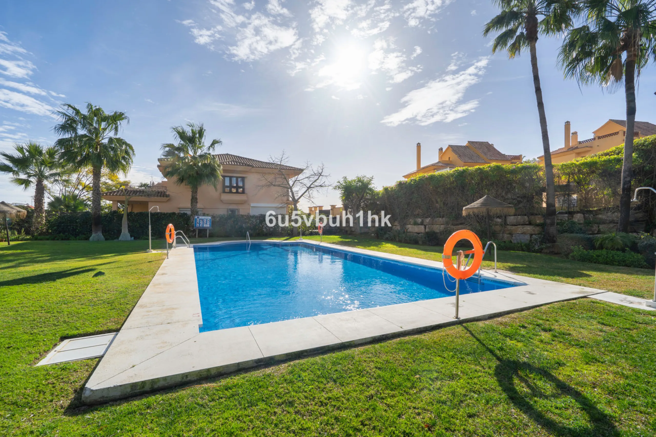 This elegant, two-story semi-detached villa on a 255 m² plot offers a perfect combination of spaciousness, comfort, and excellent finishes, designed for enjoying everyday life in a peaceful setting.