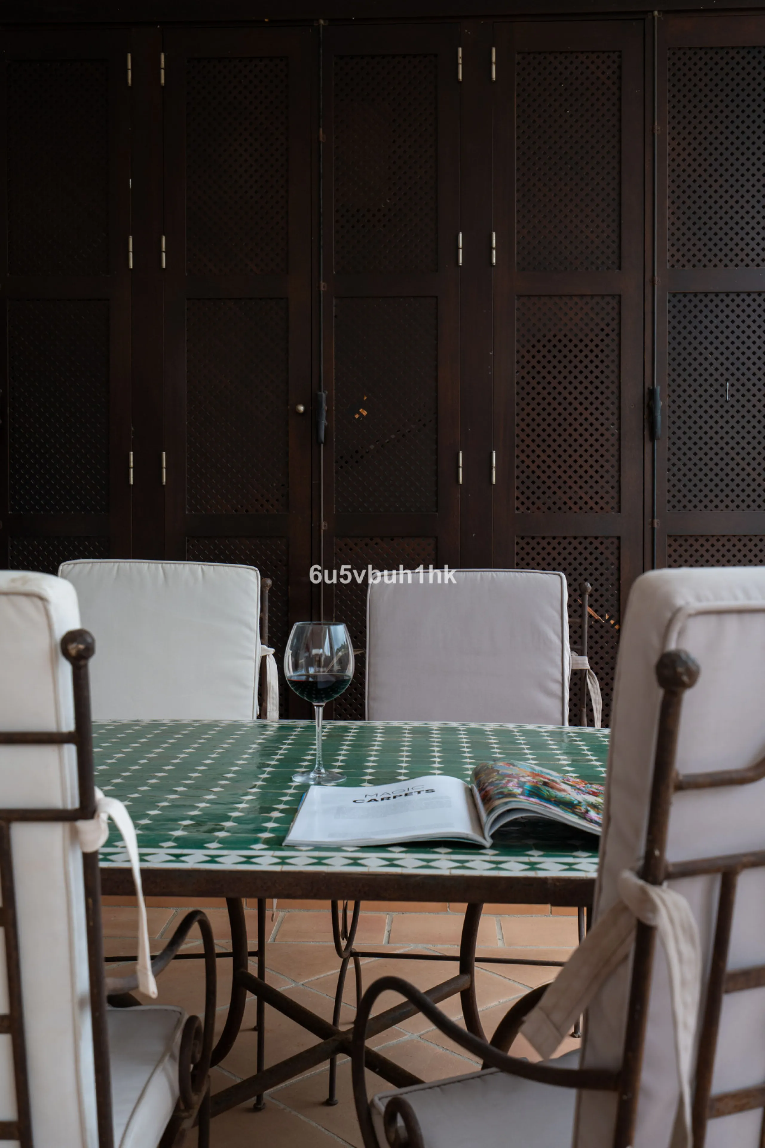 House - Semi-Detached House в продаже в Benalmadena, Málaga. В доме 3 спален и 2 ванных комнат. Площадь дома 285 м². Площадь участка 467 м²