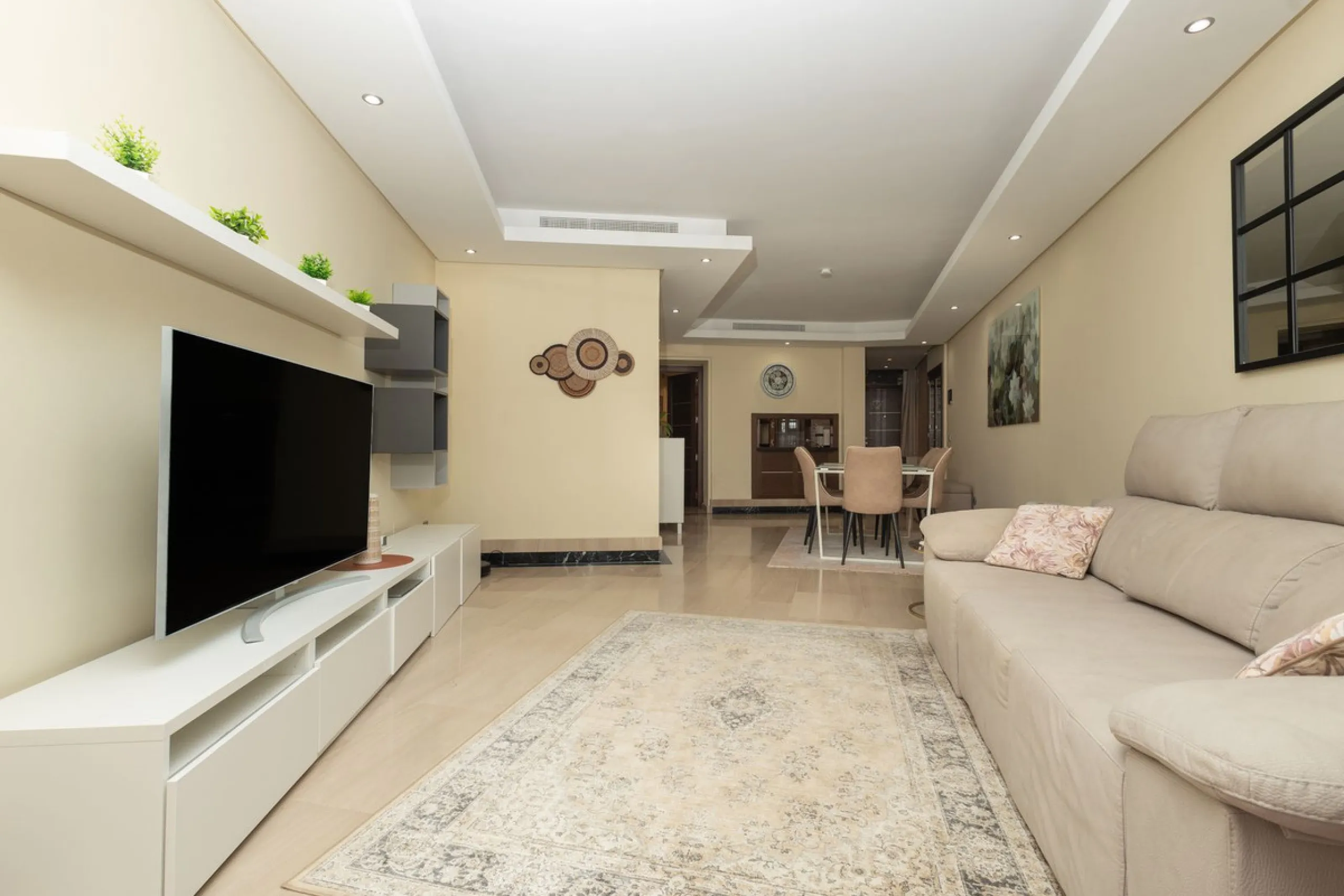 Ground Floor Apartment, New Golden Mile, Costa del Sol.