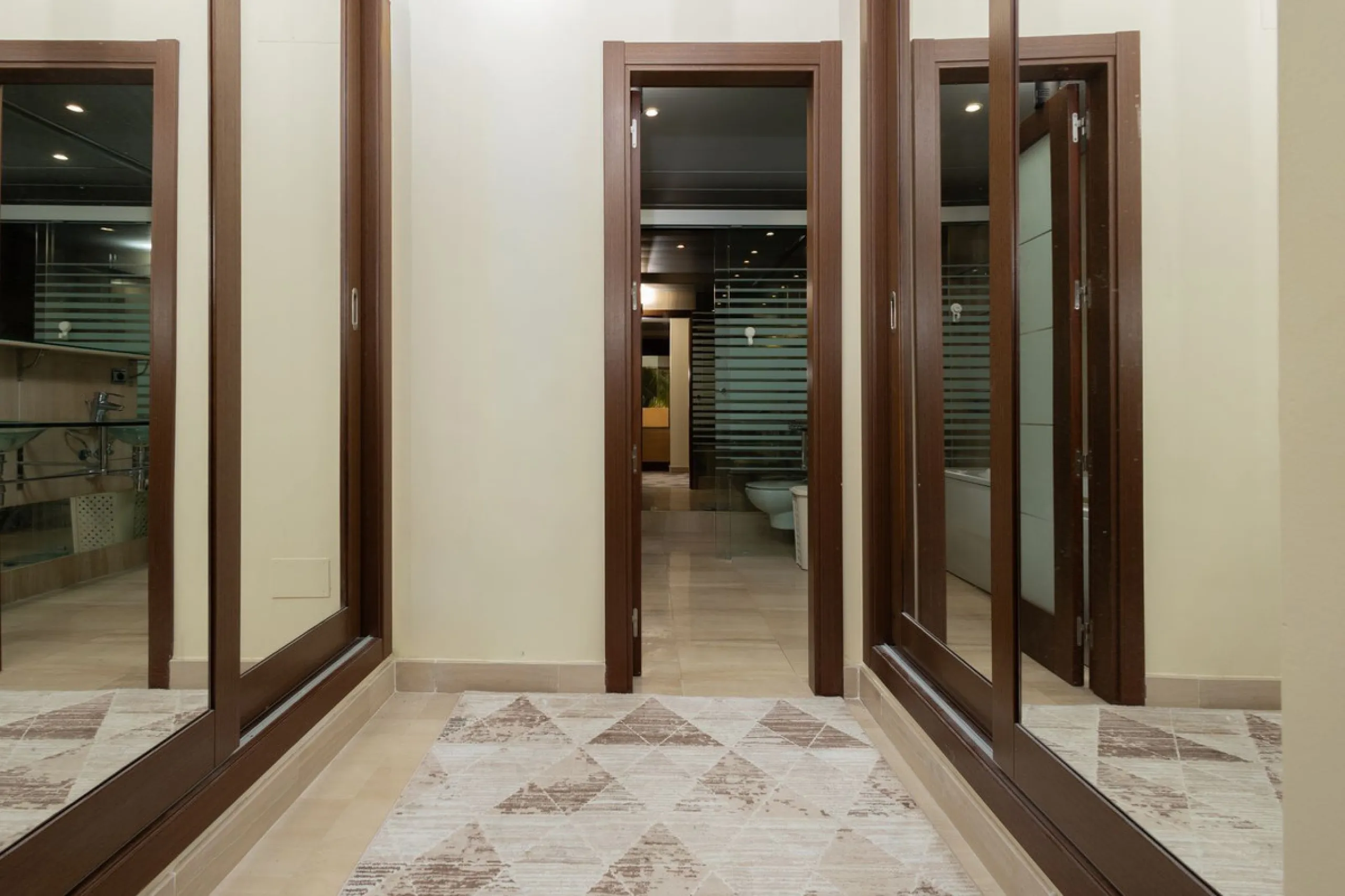 Ground Floor Apartment, New Golden Mile, Costa del Sol.