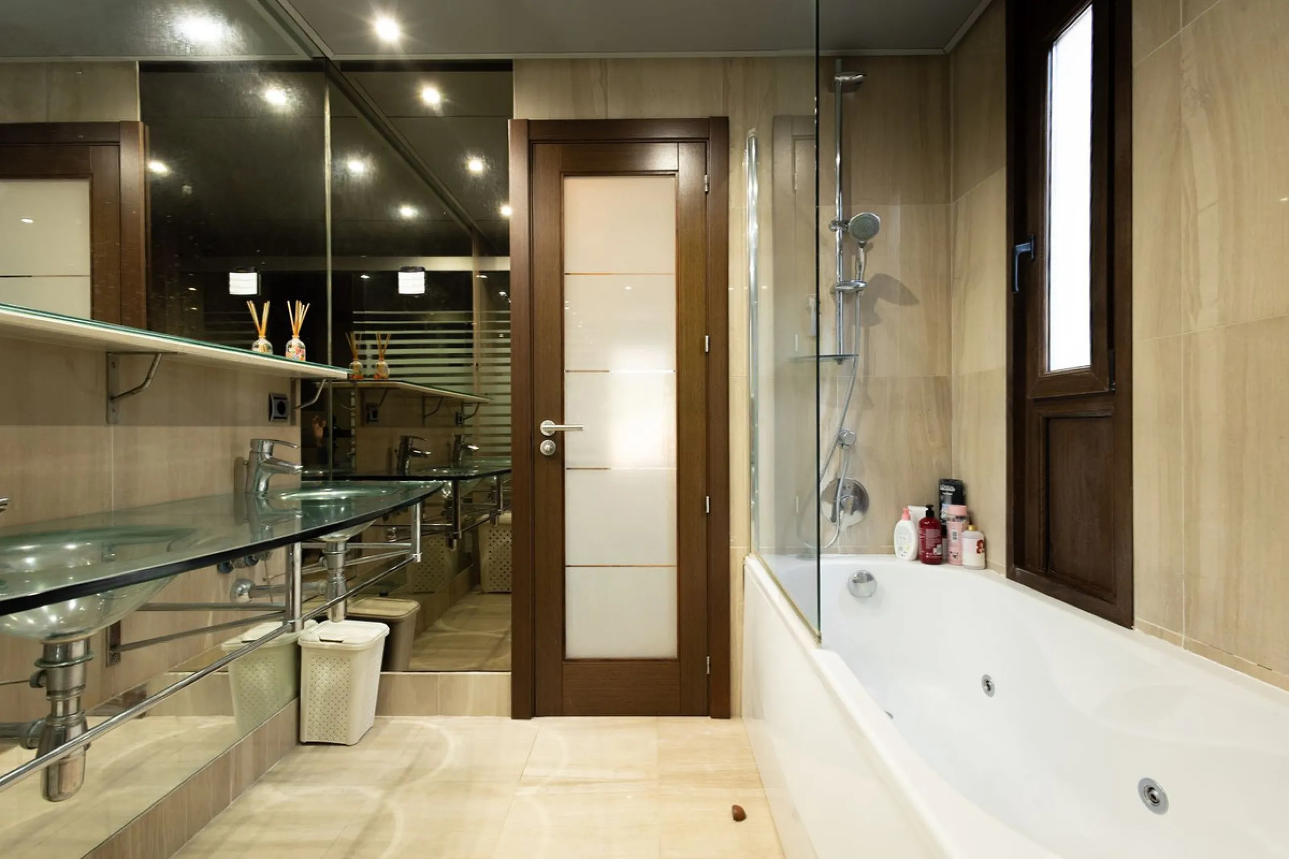 Ground Floor Apartment, New Golden Mile, Costa del Sol.