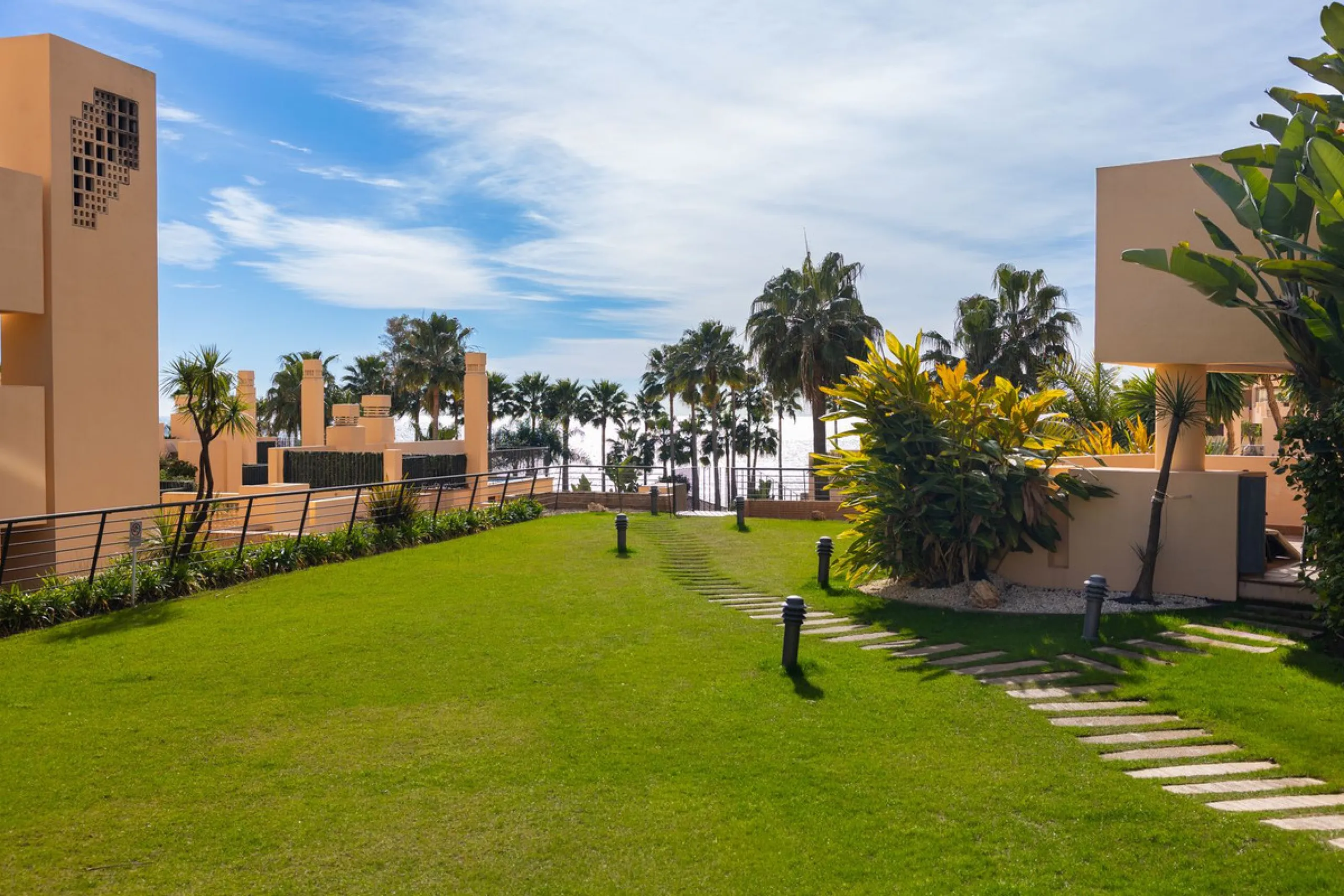 Ground Floor Apartment, New Golden Mile, Costa del Sol.
