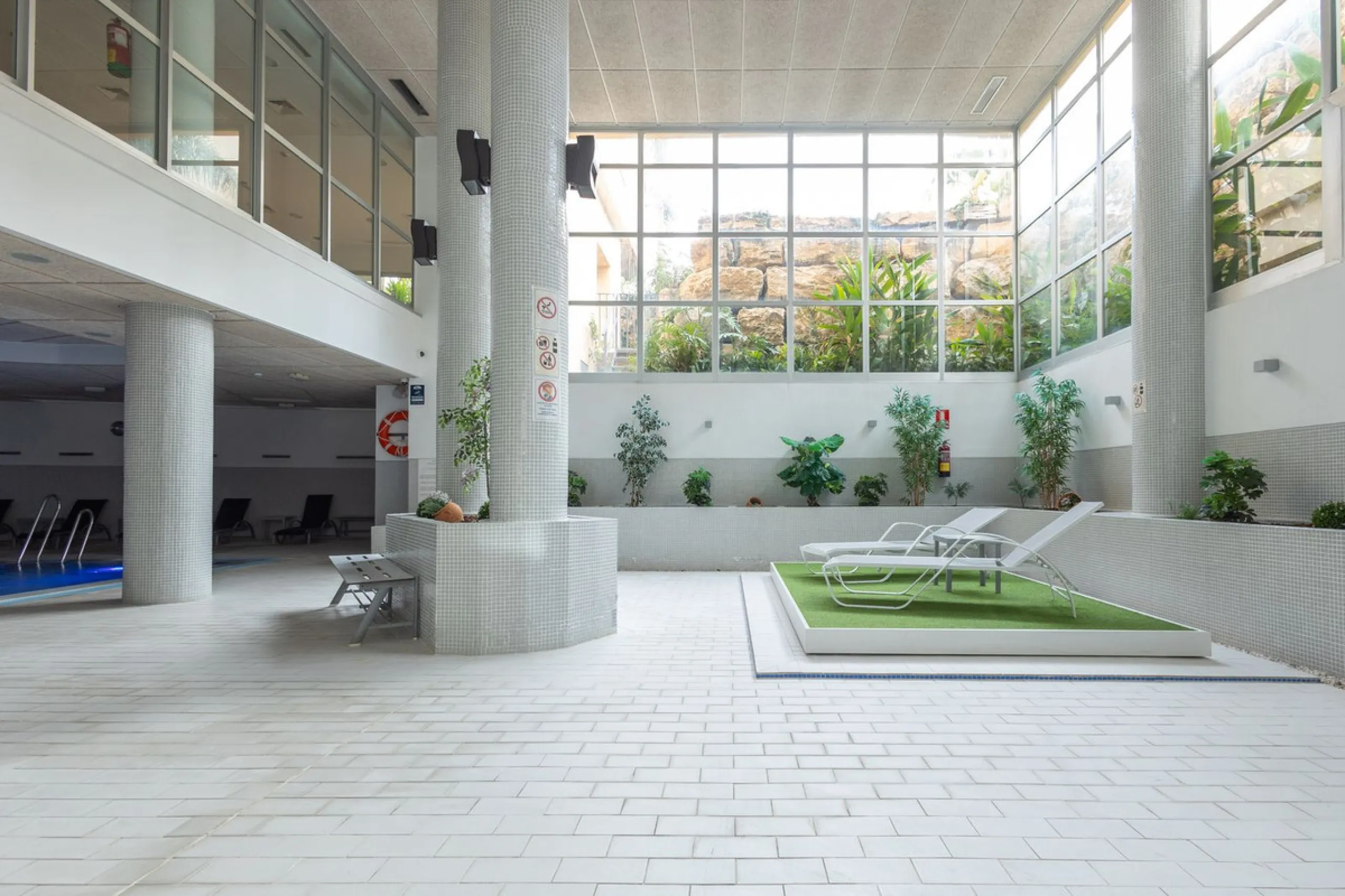 Ground Floor Apartment, New Golden Mile, Costa del Sol.