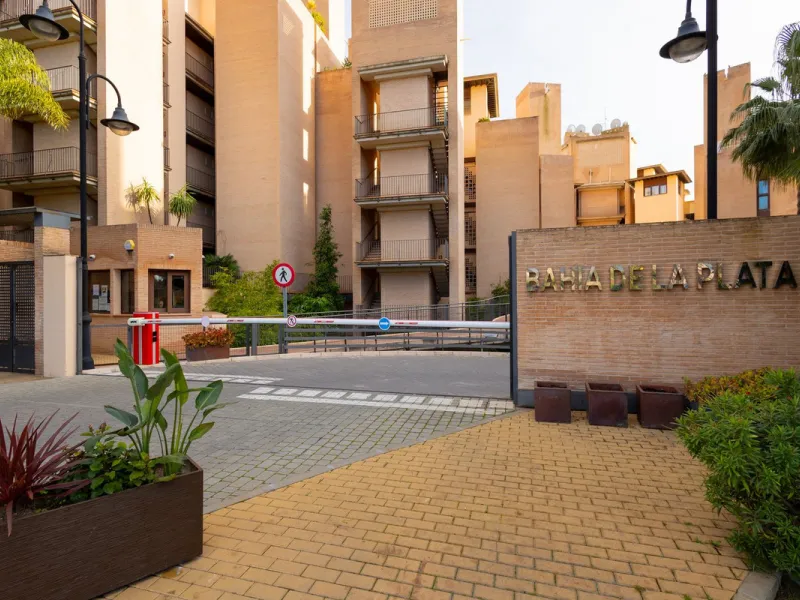 Ground Floor Apartment, New Golden Mile, Costa del Sol.