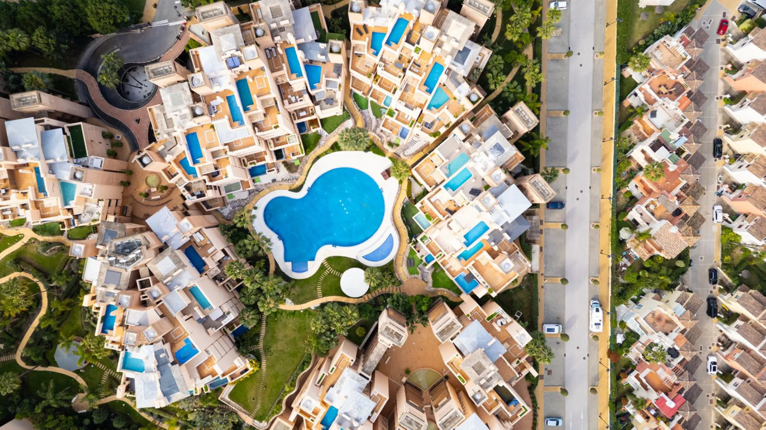 Ground Floor Apartment, New Golden Mile, Costa del Sol.