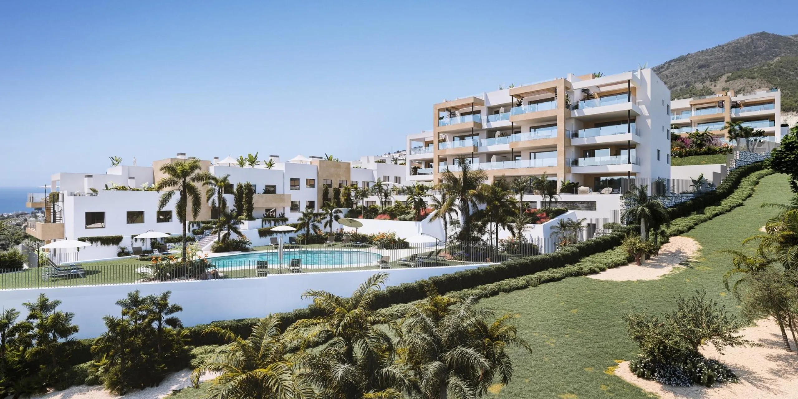 Exclusive private urbanisation, with a privileged location in Benalmádena. Due to its elevated location on the slope of the land, each and every one of the 2 and 3 bedroom properties, and 2 townhouses, enjoy incredible views of the sea and the coast. Unde