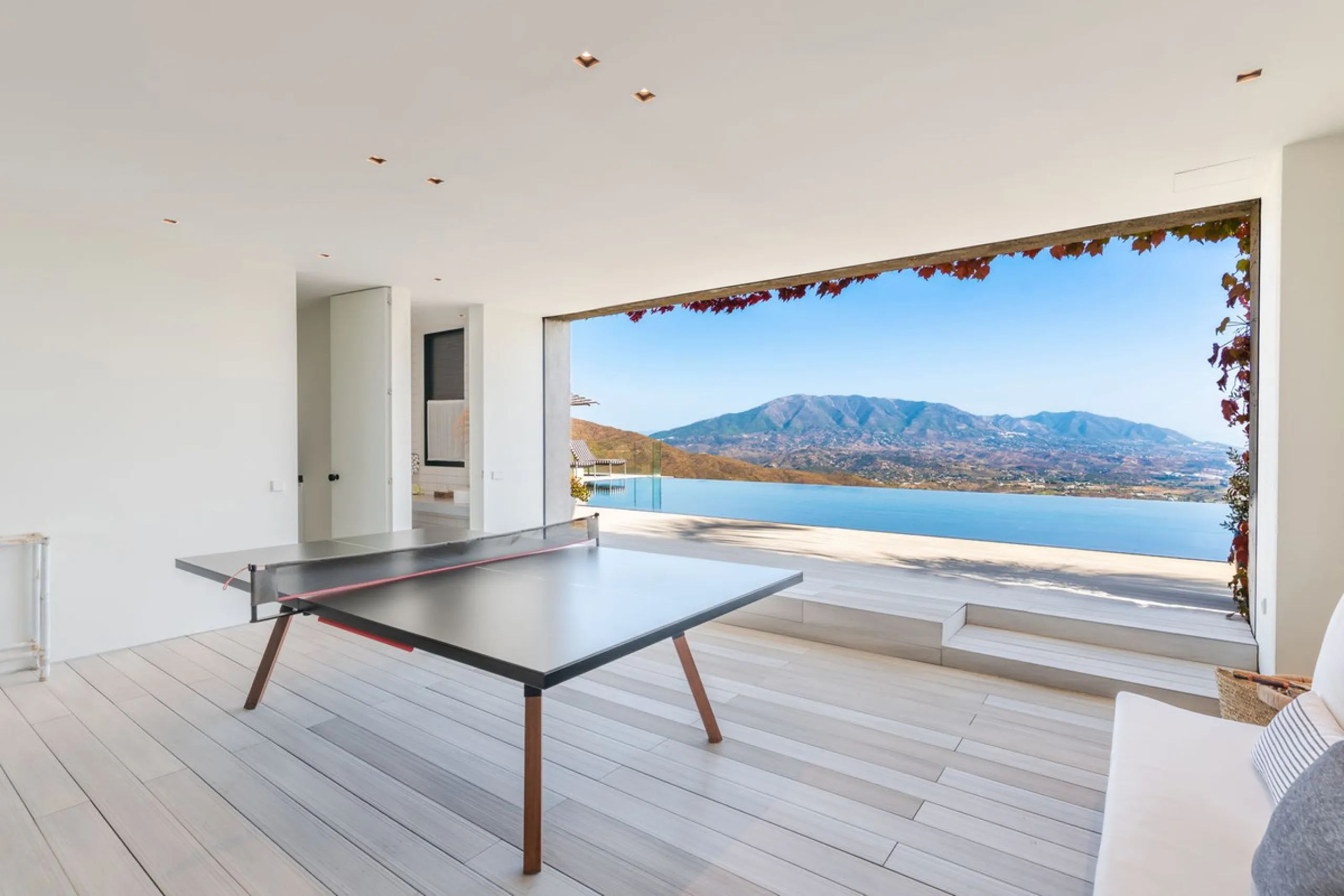 Unique villa set in breathtaking scenery.