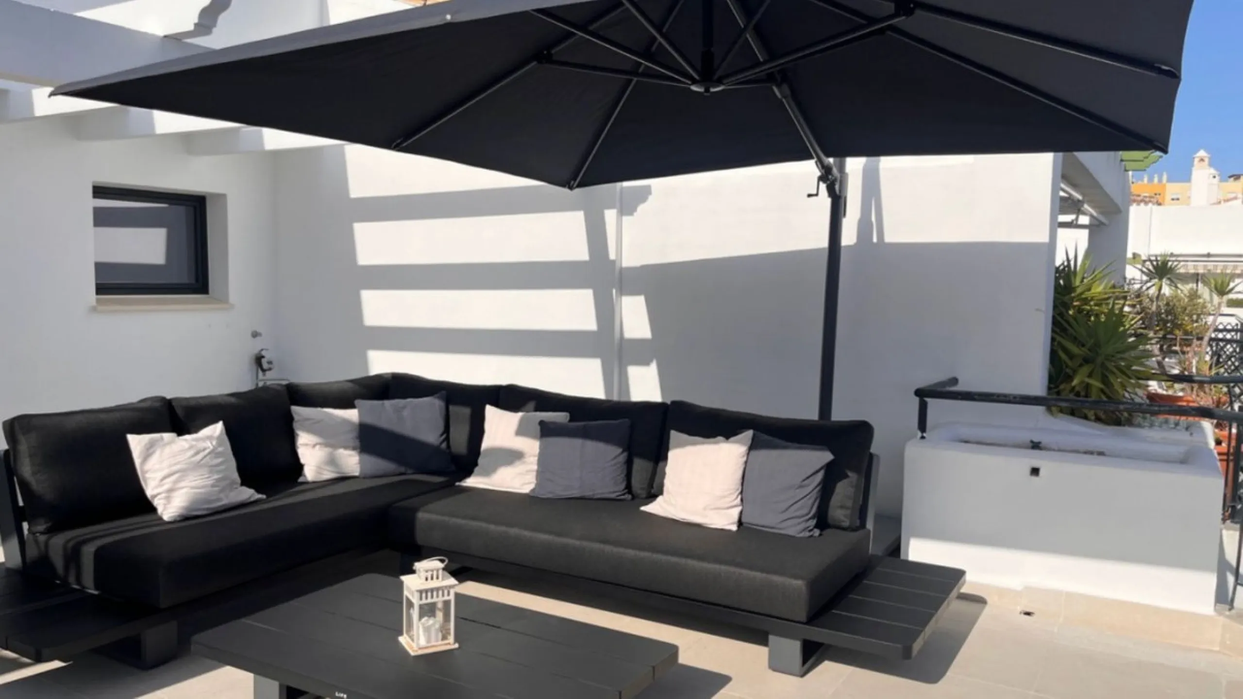 Penthouse for Sale in Sitio de Calahonda, Mijas