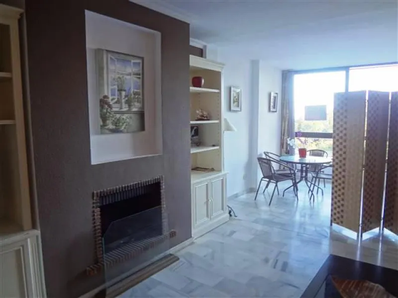 Apartment - Middle Floor, Nueva Andalucía, Costa del Sol.