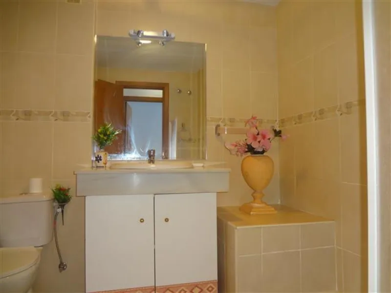 Apartment - Middle Floor, Nueva Andalucía, Costa del Sol.