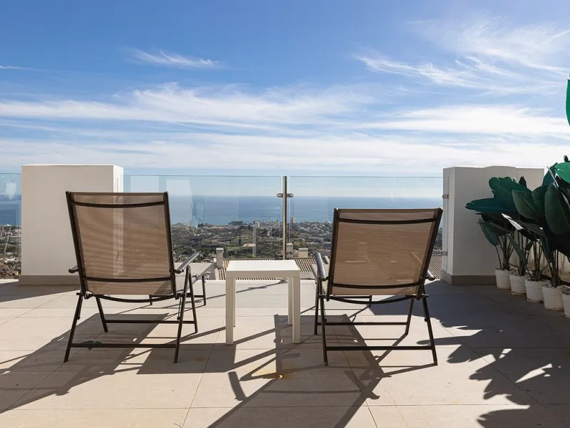 Modern Duplex Penthouse with Panoramic Sea Views in Benalmádena