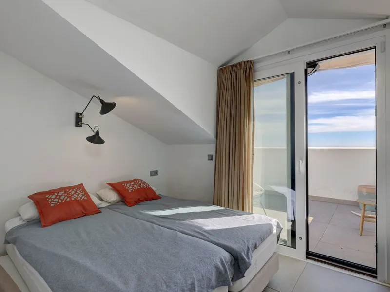 Modern Duplex Penthouse with Panoramic Sea Views in Benalmádena