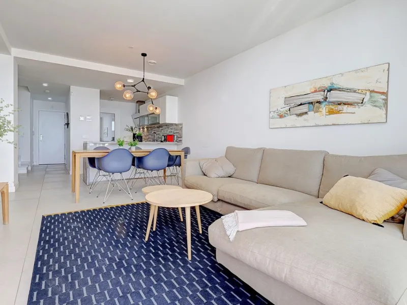 Modern Duplex Penthouse with Panoramic Sea Views in Benalmádena