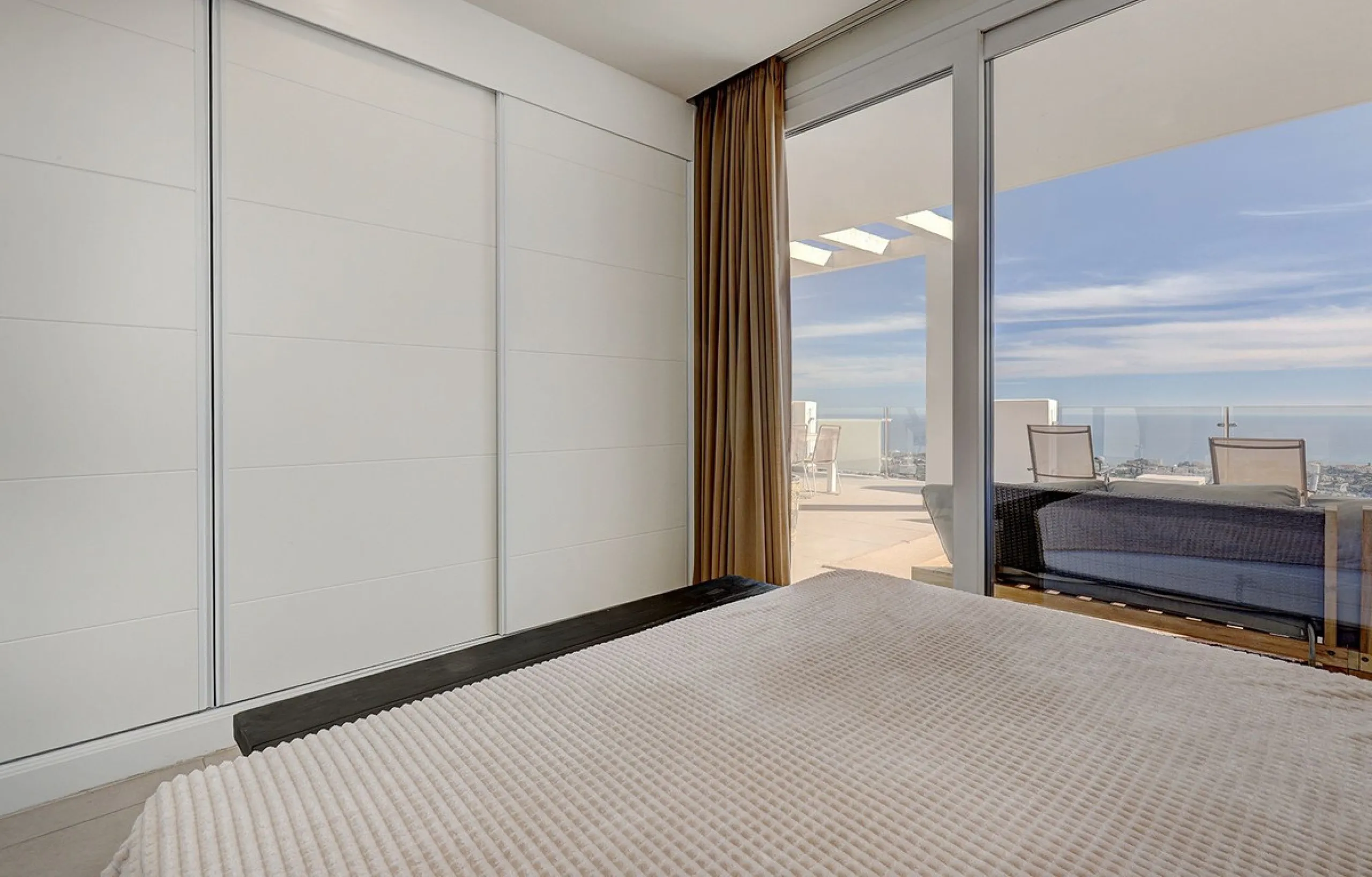 Modern Duplex Penthouse with Panoramic Sea Views in Benalmádena