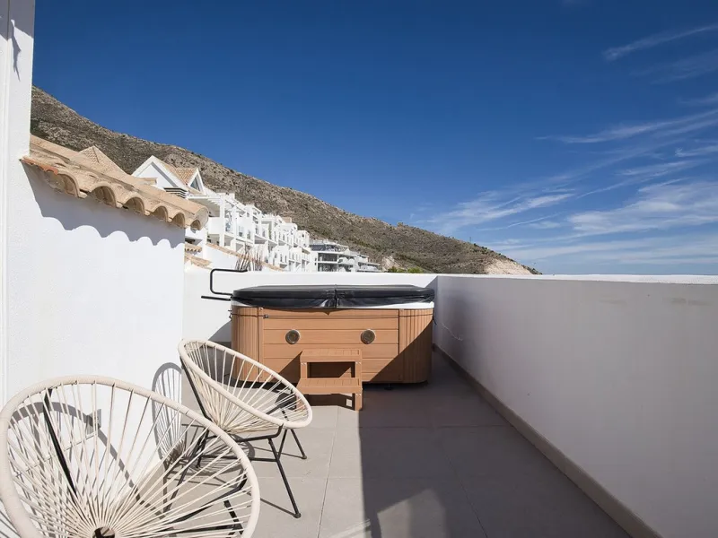 Modern Duplex Penthouse with Panoramic Sea Views in Benalmádena