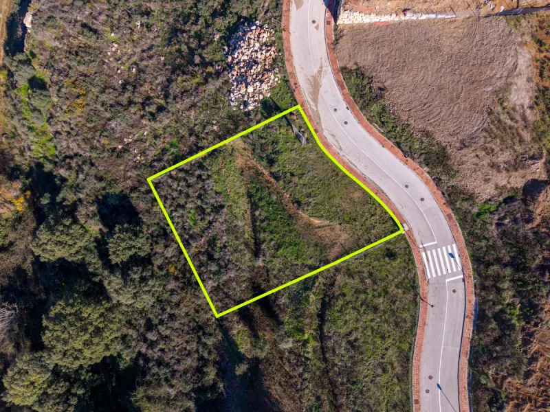 Plot - Residential Plot в продаже в Mijas, Málaga. Площадь дома 270 м². Площадь участка 1354 м²