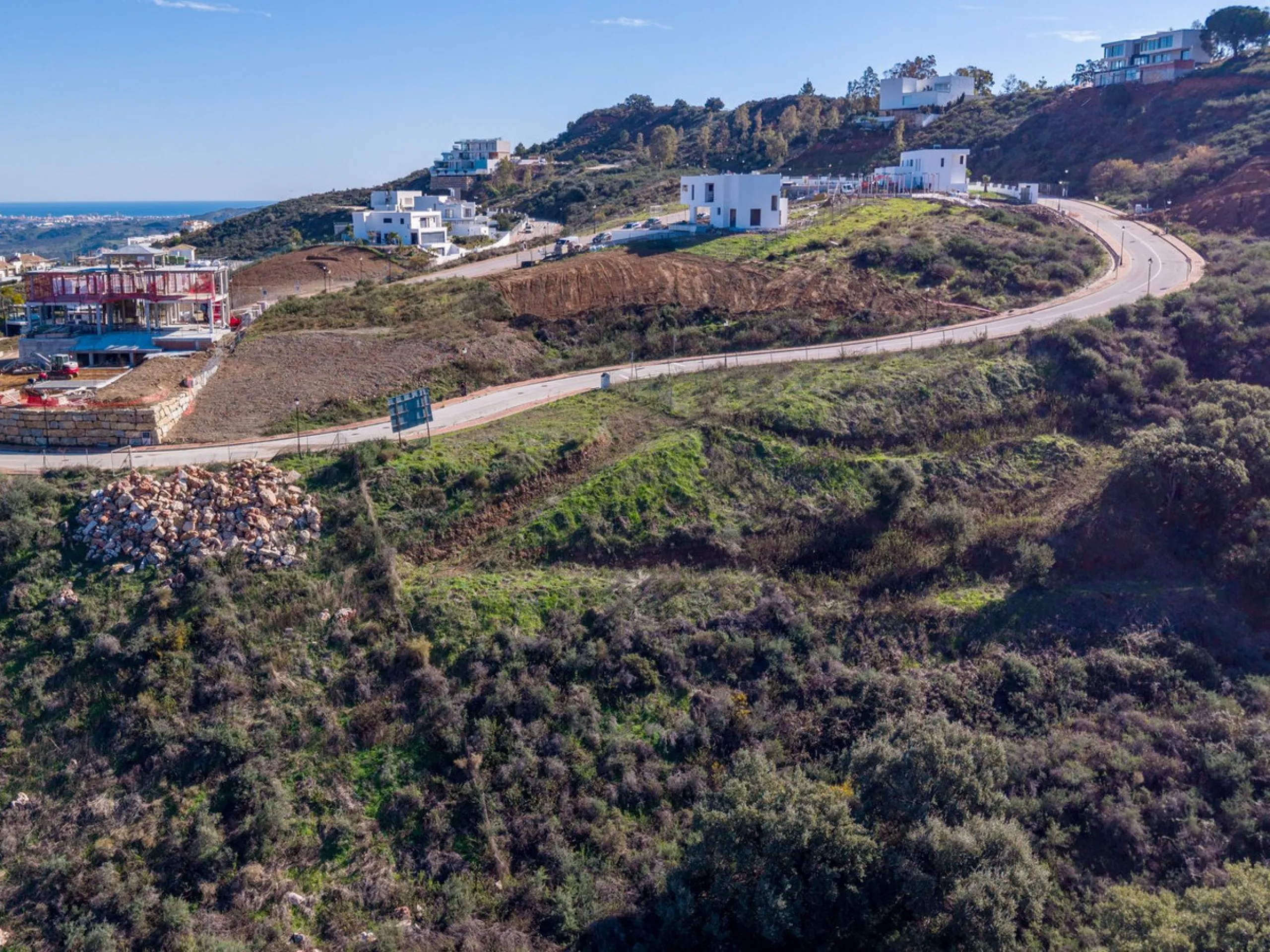 Plot - Residential Plot в продаже в Mijas, Málaga. Площадь дома 270 м². Площадь участка 1354 м²