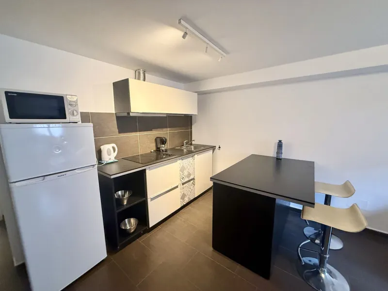 Townhouse with Tourist Licence, Independent Apartment and Sea Views – Punta Lara, Nerja