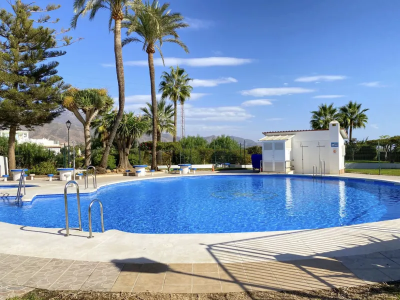 Townhouse with Tourist Licence, Independent Apartment and Sea Views – Punta Lara, Nerja