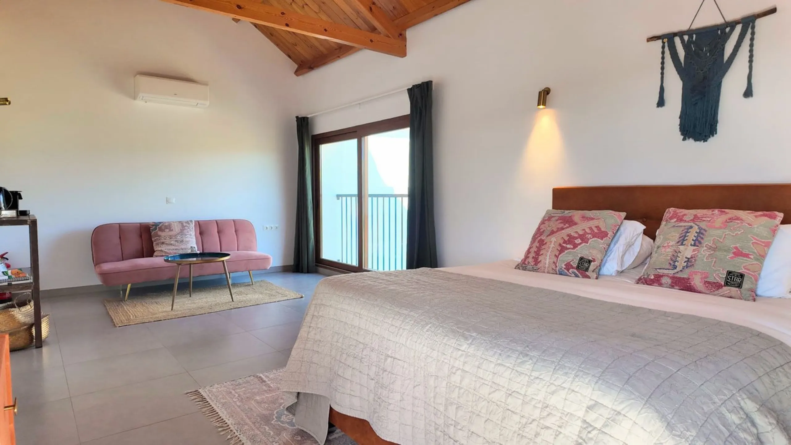The ultimate opportunity for your dream home and B&B!