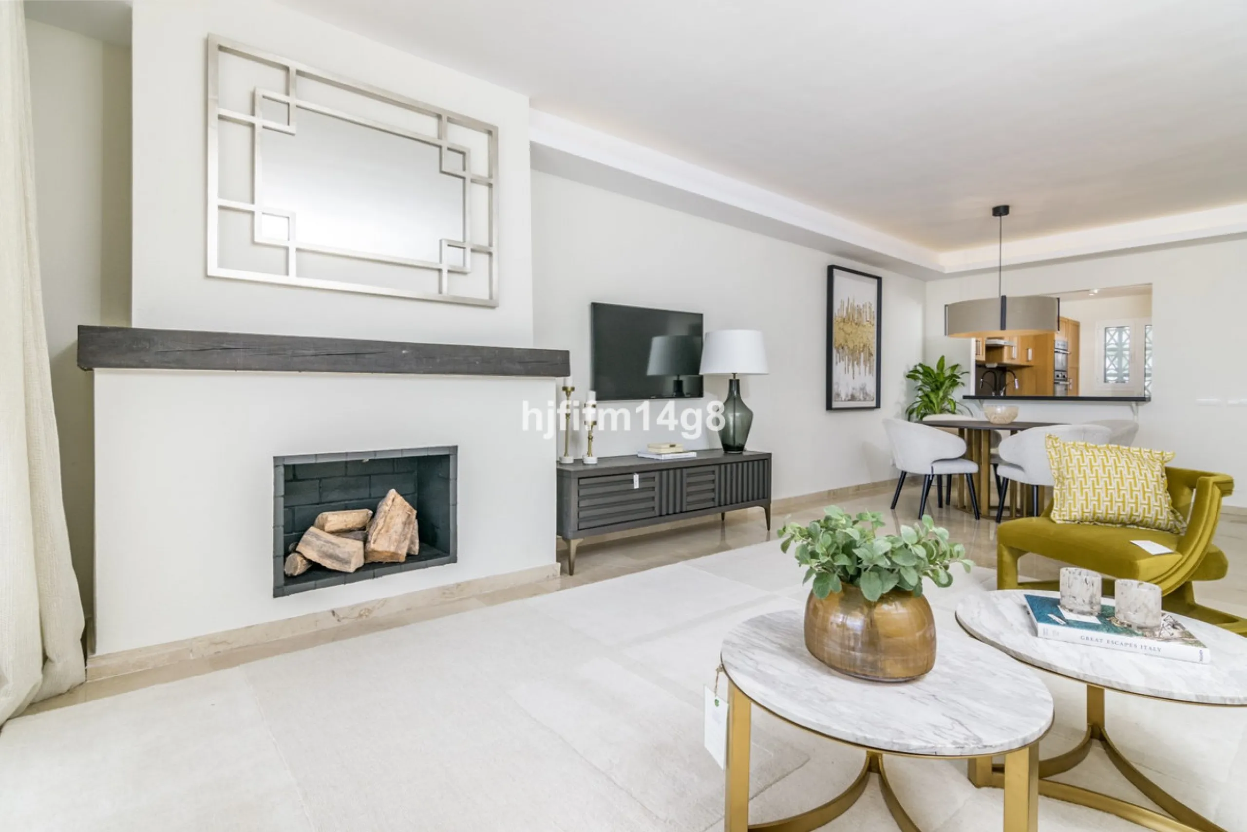 Apartment - Middle Floor Apartment в продаже в Marbella, Málaga. В доме 2 спален и 2 ванных комнат. Площадь дома 128 м²