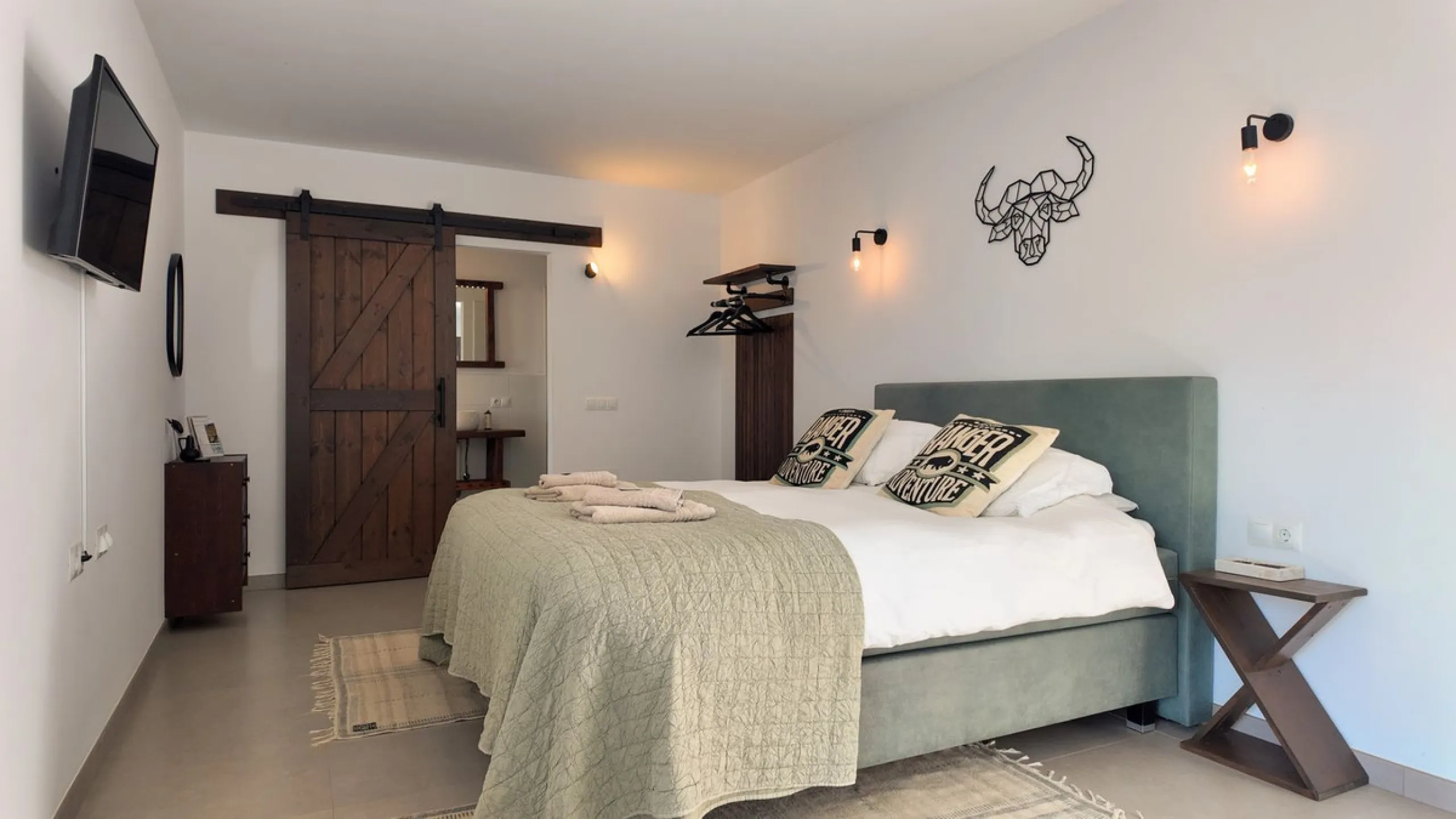 The ultimate opportunity for your dream home and B&B!