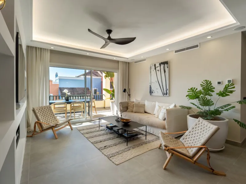 House - Townhouse в продаже в Marbella, Málaga. В доме 4 спален и 3 ванных комнат. Площадь дома 226 м²