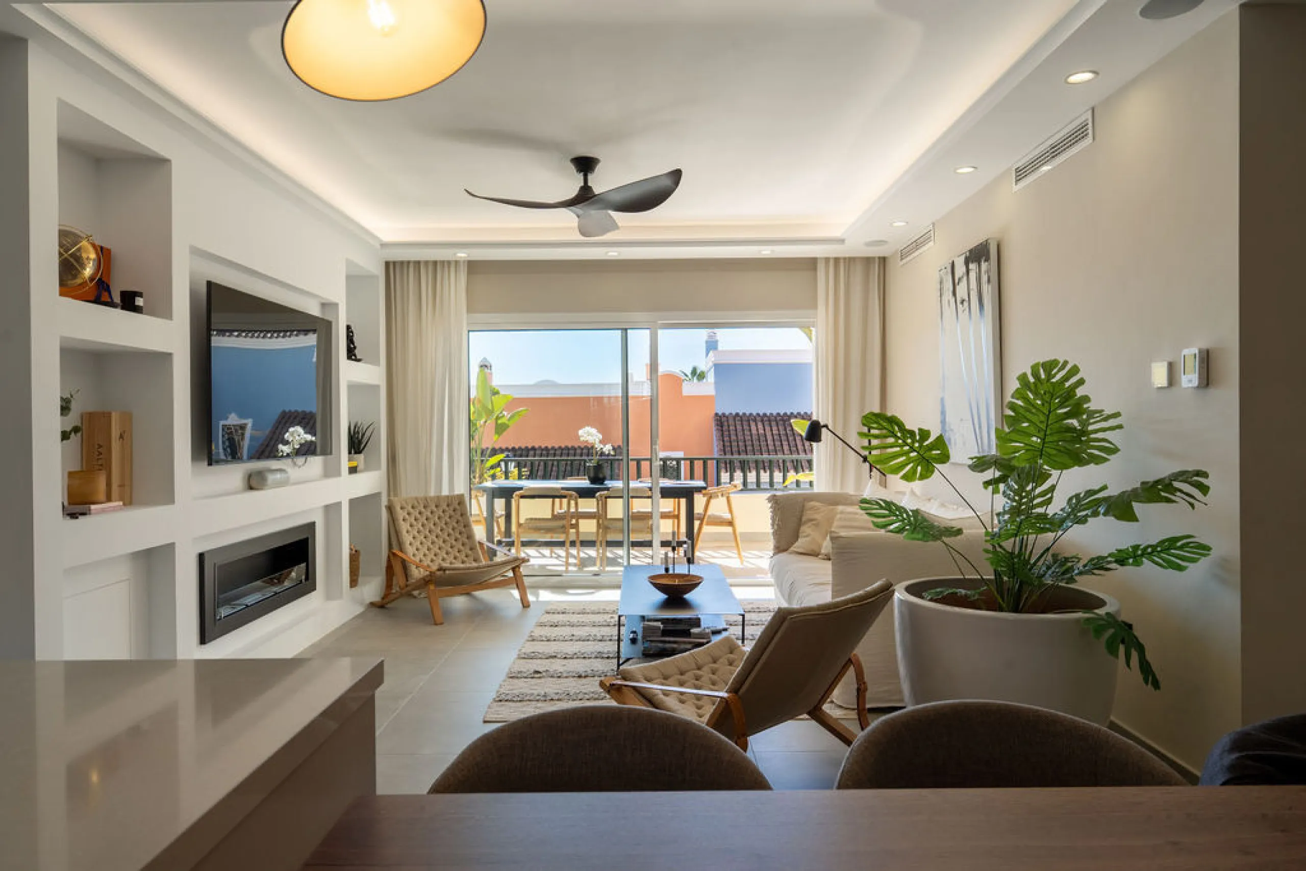 House - Townhouse в продаже в Marbella, Málaga. В доме 4 спален и 3 ванных комнат. Площадь дома 226 м²