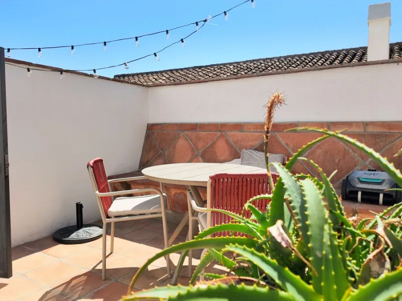 The ultimate opportunity for your dream home and B&B!