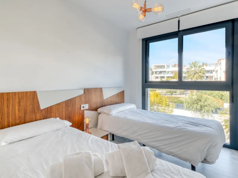 Apartment - Penthouse в продаже в Estepona, Málaga. В доме 2 спален и 2 ванных комнат. Площадь дома 99 м²