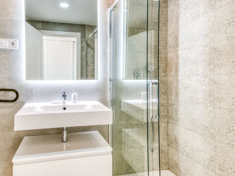 Apartment - Penthouse в продаже в Estepona, Málaga. В доме 2 спален и 2 ванных комнат. Площадь дома 99 м²