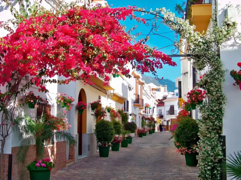 Apartment - Penthouse в продаже в Estepona, Málaga. В доме 2 спален и 2 ванных комнат. Площадь дома 99 м²
