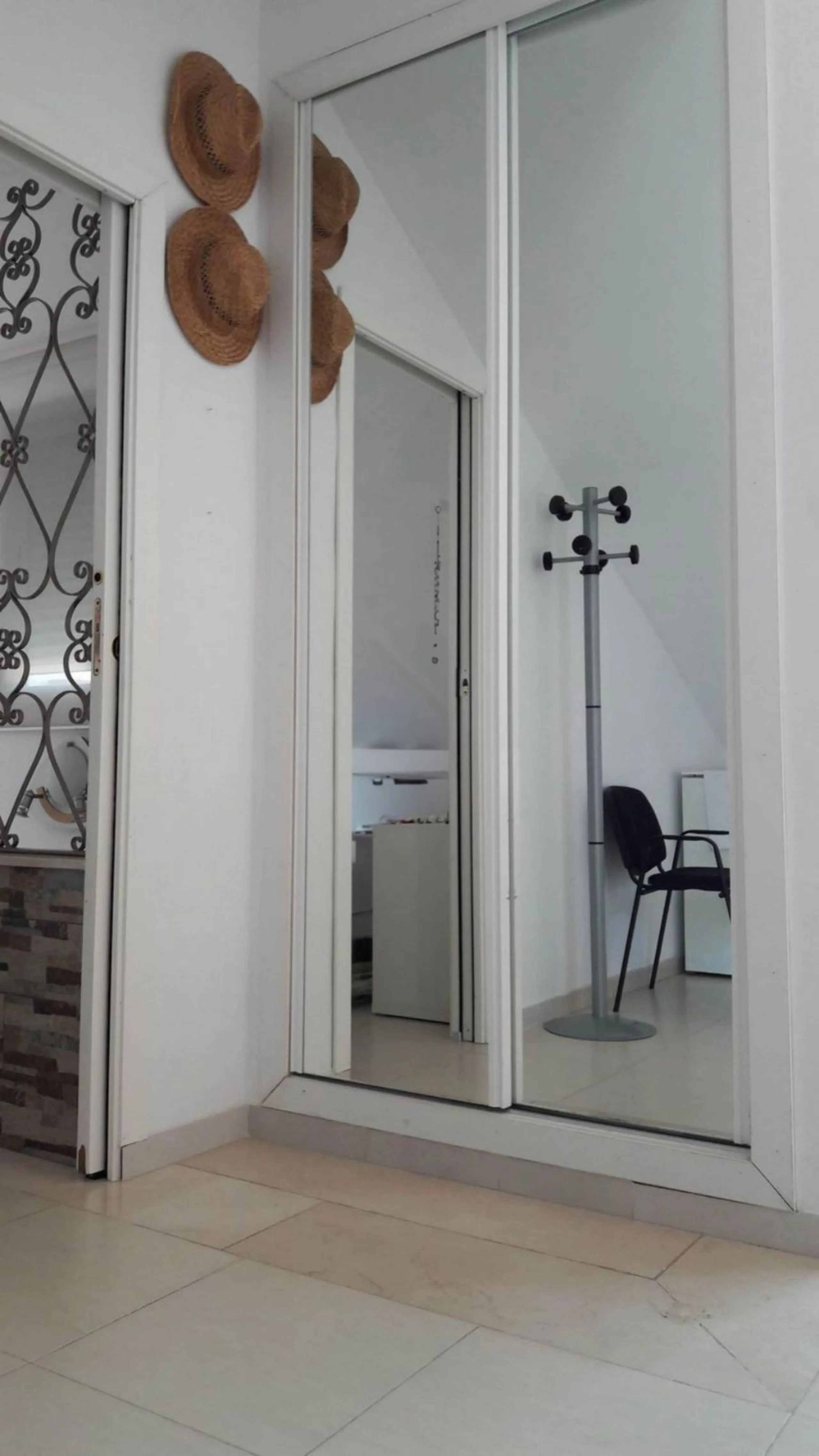 Apartment - Penthouse в продаже в Benalmadena, Málaga. В доме 4 спален и 2 ванных комнат. Площадь дома 167 м²