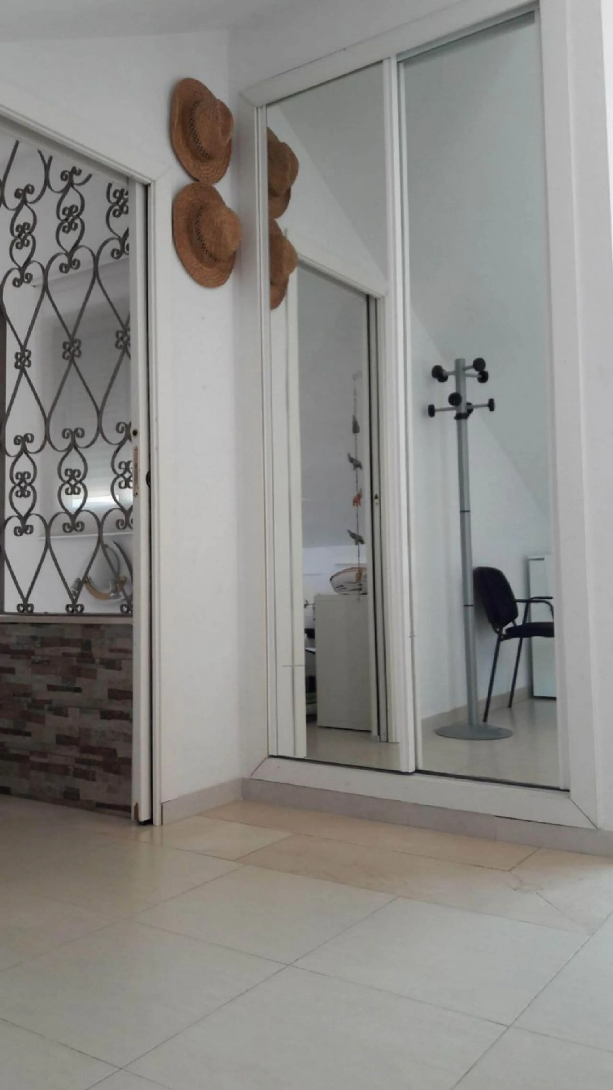 Apartment - Penthouse в продаже в Benalmadena, Málaga. В доме 4 спален и 2 ванных комнат. Площадь дома 167 м²