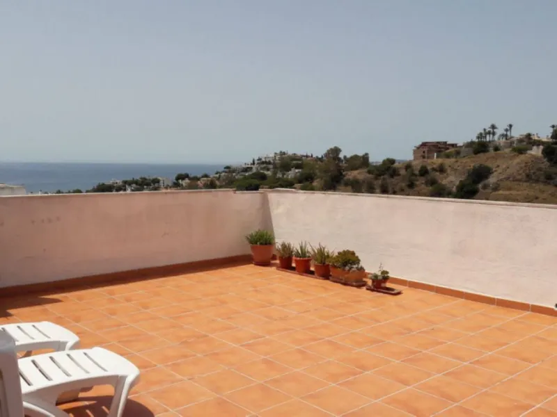 Apartment - Penthouse в продаже в Benalmadena, Málaga. В доме 4 спален и 2 ванных комнат. Площадь дома 167 м²