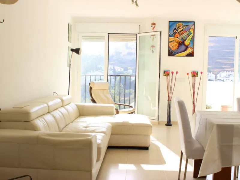 Apartment - Penthouse в продаже в Benalmadena, Málaga. В доме 4 спален и 2 ванных комнат. Площадь дома 167 м²