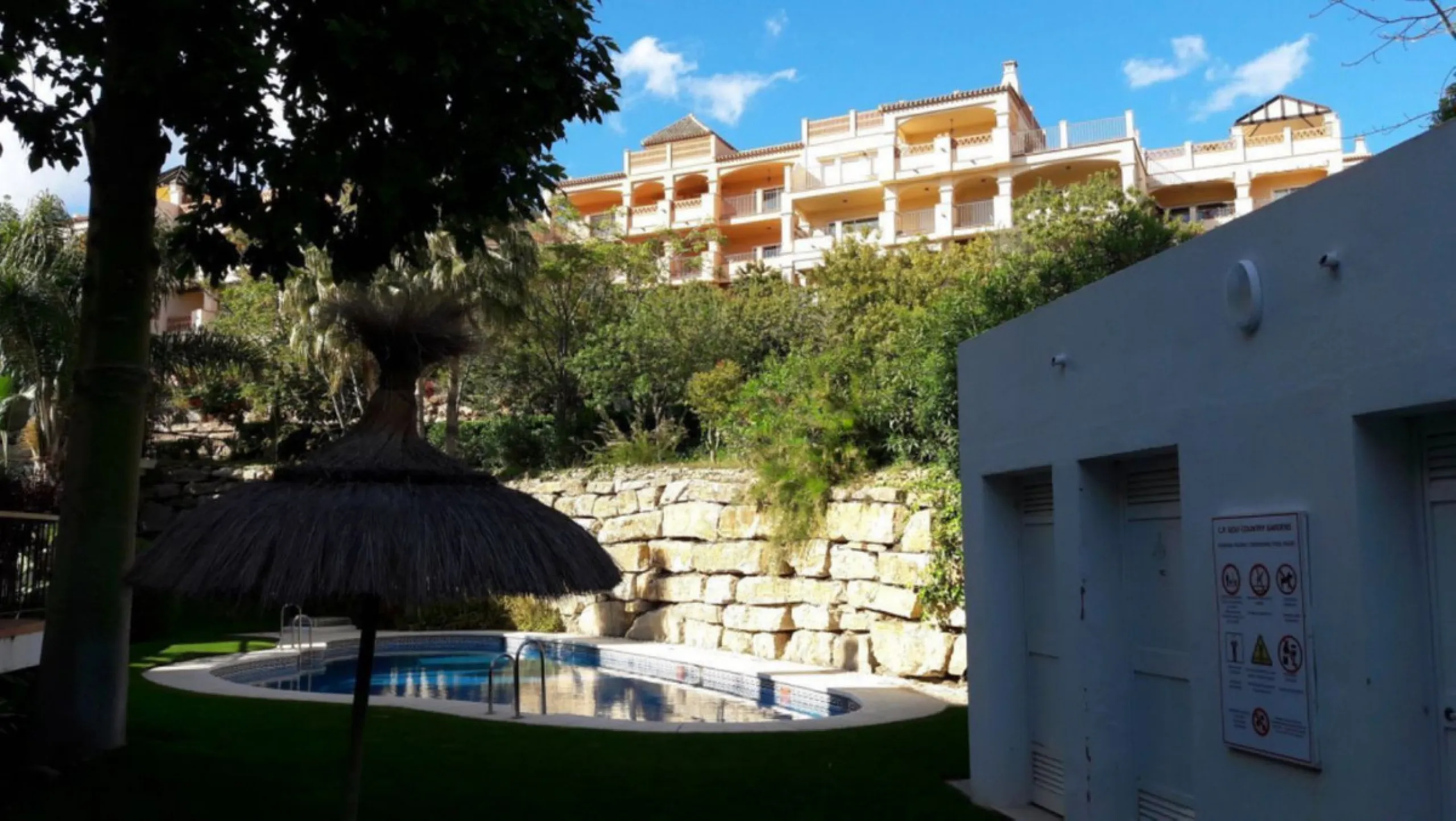 Apartment - Penthouse в продаже в Benalmadena, Málaga. В доме 4 спален и 2 ванных комнат. Площадь дома 167 м²