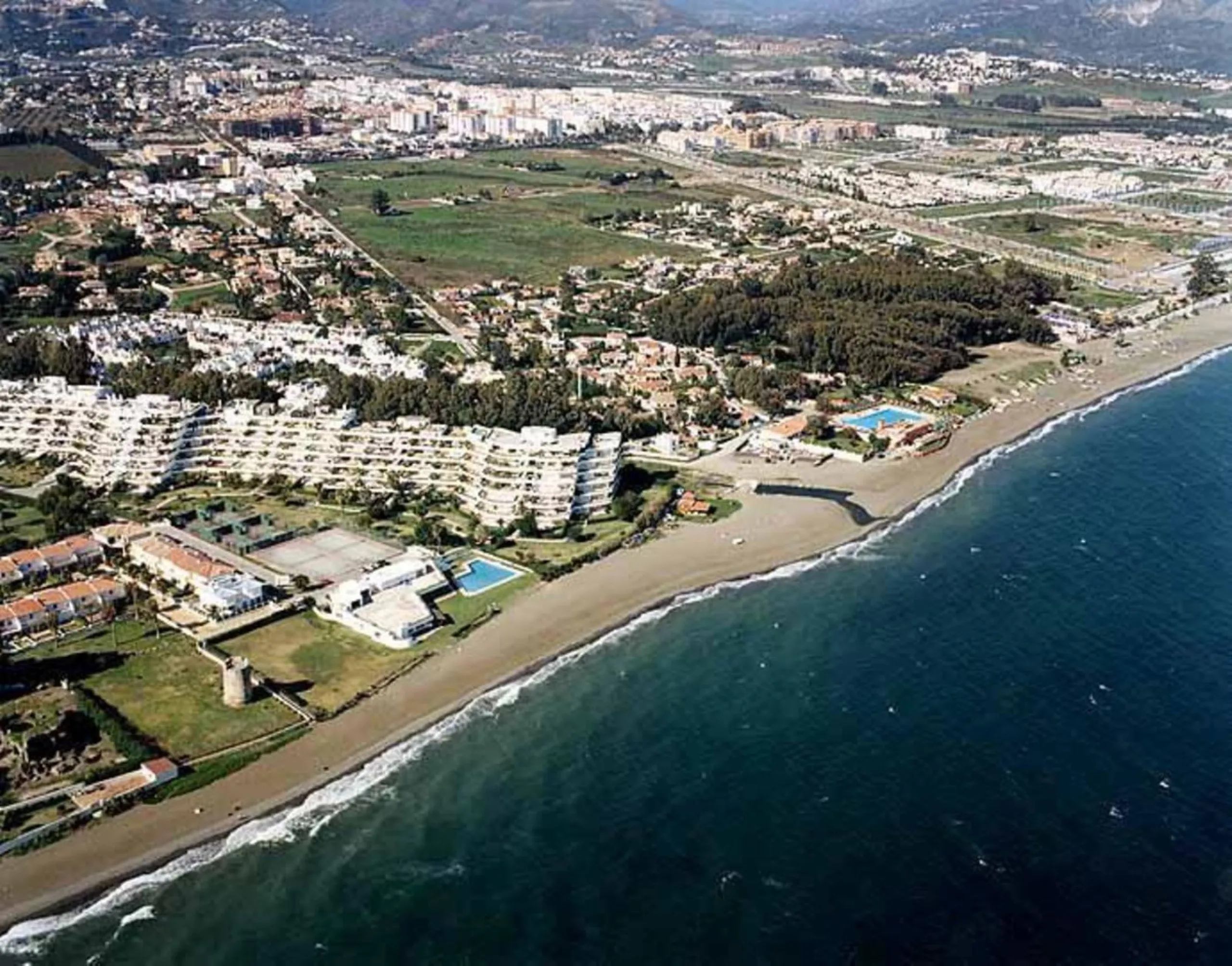 Plot - Residential Plot в продаже в Marbella, Málaga. Площадь участка 1815 м²