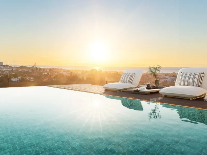 Boutique New Build Apartments in Benahavis Golden Triangle& & Exclusive Residential Development in Puerto Almendro, Benahavis& Discover this boutique new build complex of just 21 homes, ideally located in the heart of the Golden Triangle of the C