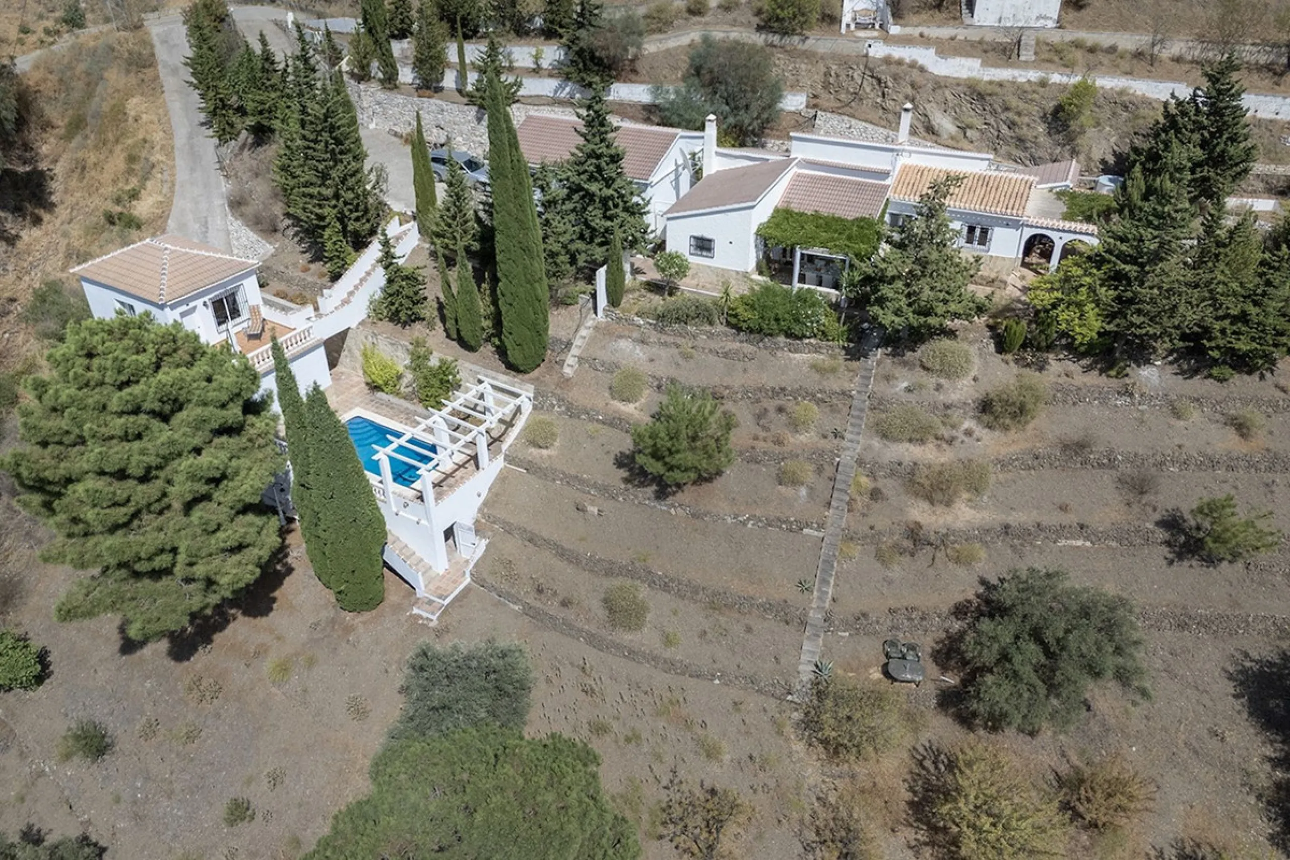 Charming Luxury Country Property with Guest House, Garage and Pool -Close to Competa