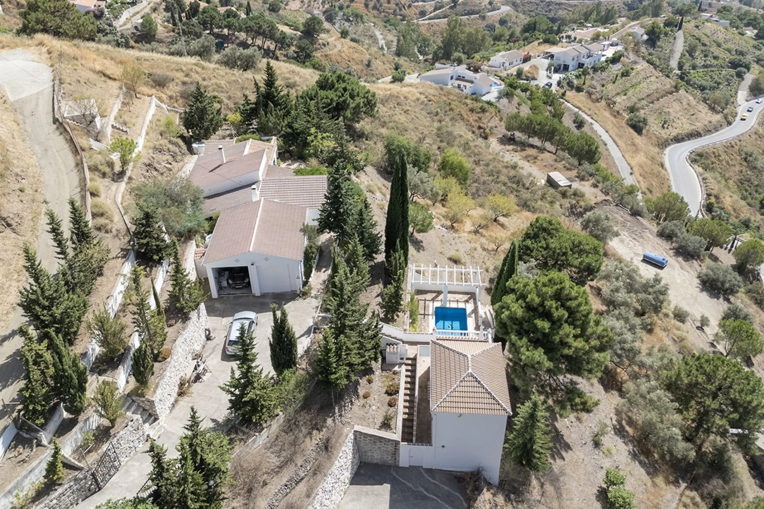 Charming Luxury Country Property with Guest House, Garage and Pool -Close to Competa