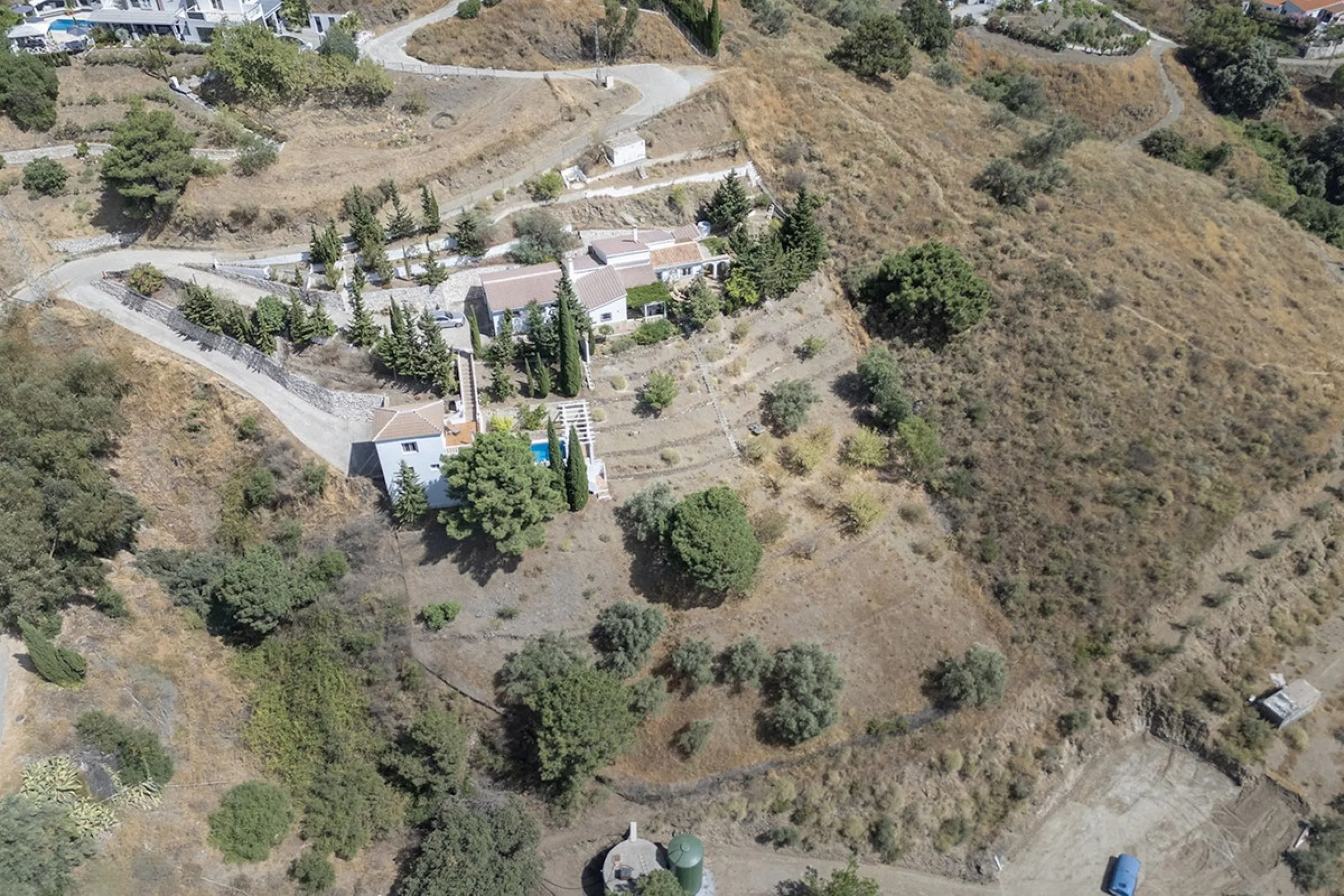Charming Luxury Country Property with Guest House, Garage and Pool -Close to Competa