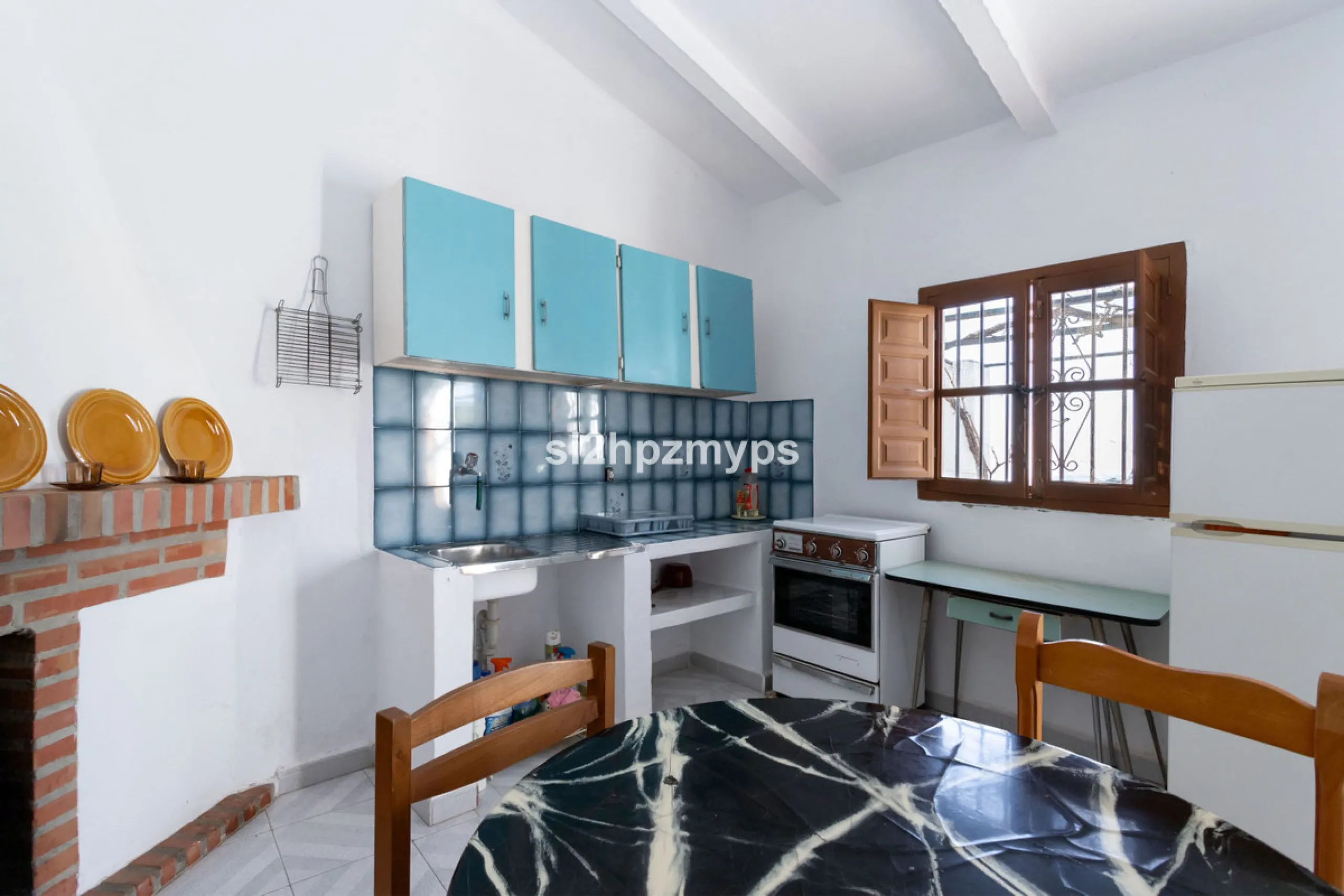 House - Detached Villa в продаже в Frigiliana, Málaga. В доме 1 спален и 1 ванных комнат. Площадь дома 48 м². Площадь участка 8980 м²