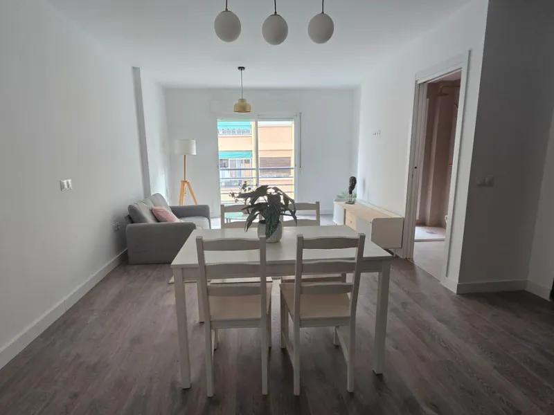 Apartment - Middle Floor Studio в продаже в Málaga, Málaga. Площадь дома 47 м²