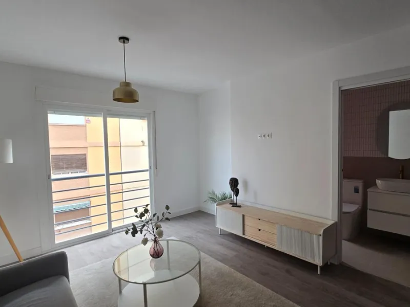 Apartment - Middle Floor Studio в продаже в Málaga, Málaga. Площадь дома 47 м²