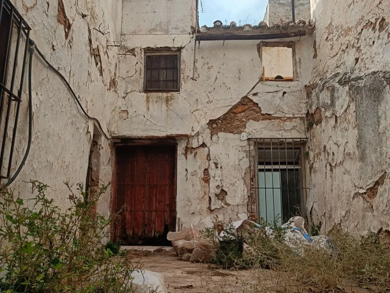 House - Semi-Detached House в продаже в Mijas, Málaga. В доме 5 спален и 1 ванных комнат. Площадь дома 228 м²