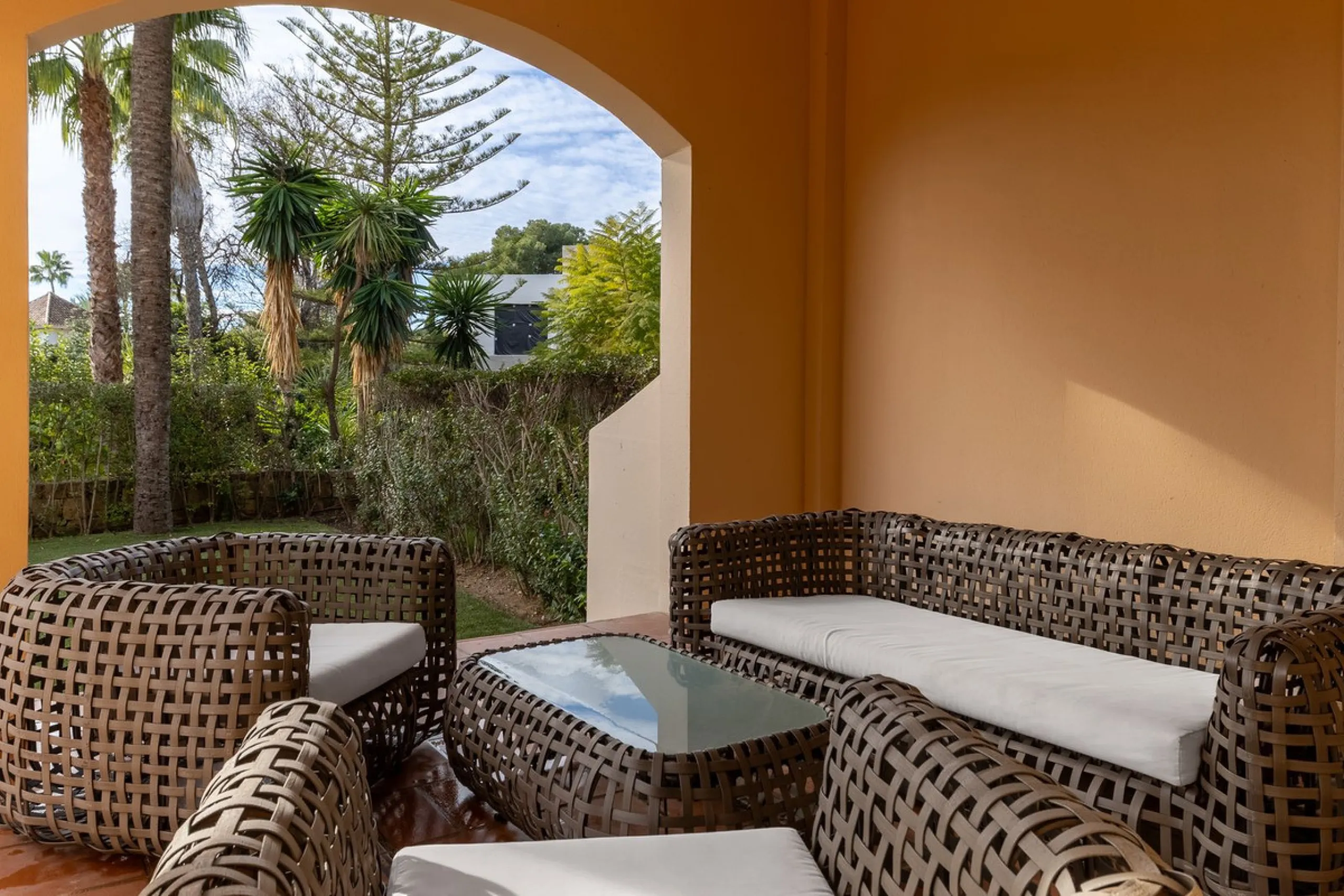 Very private South West facing garden apartment in this prestigious beachside development just meters from the sea only a short stroll to Puerto Banus. This 2 bed 2 bathroom 120m2 apartment has covered and uncovered terraces of 40m2 plus a private garden 